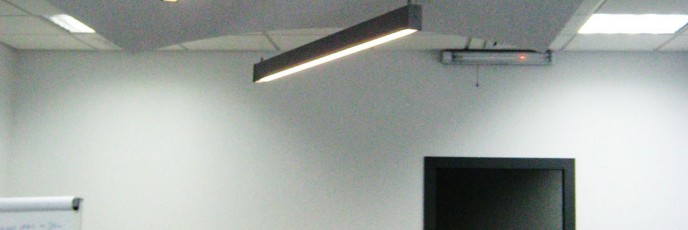 линейные светильники в офисах